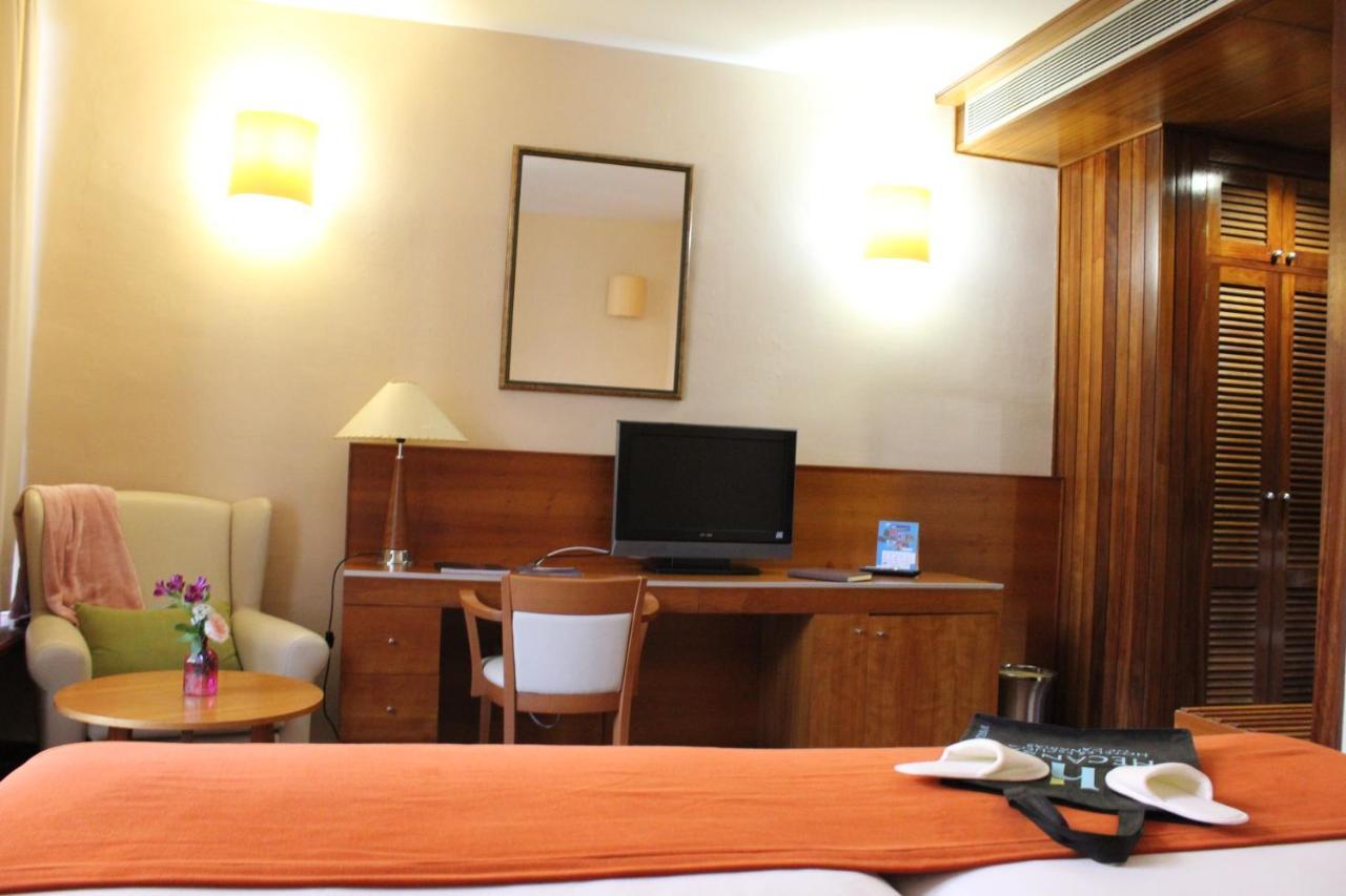 Hotel Escuela Santa Cruz Eksteriør billede