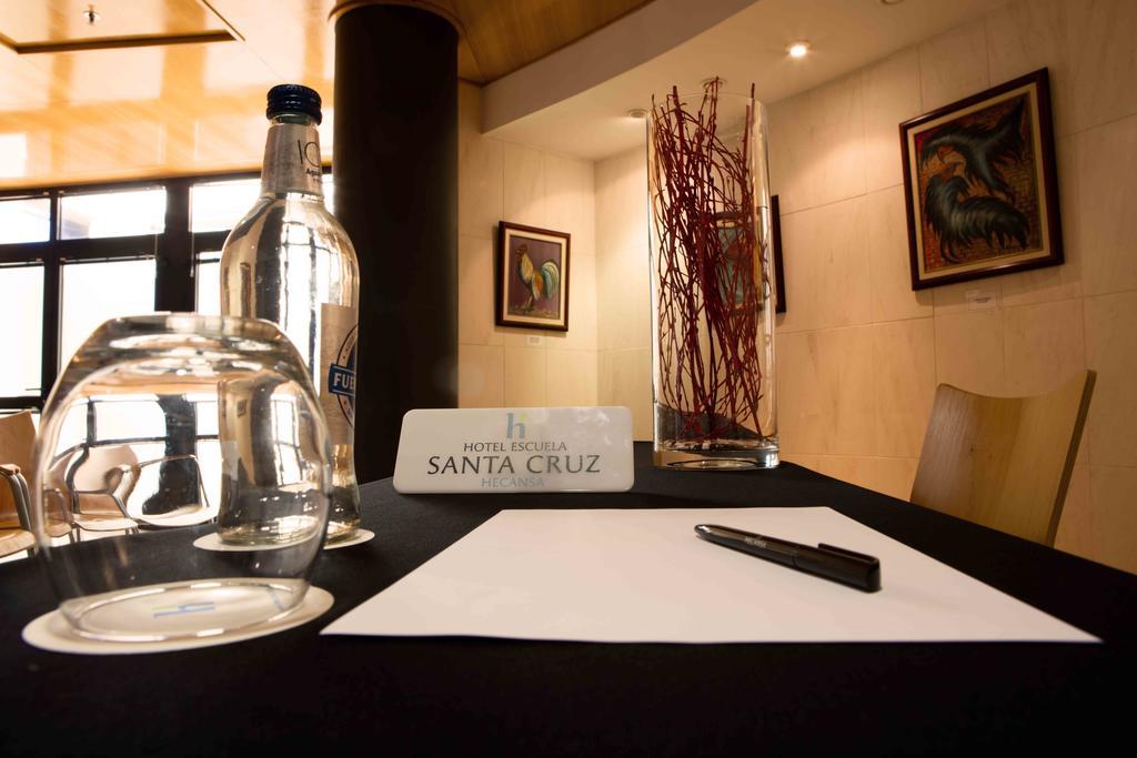 Hotel Escuela Santa Cruz Eksteriør billede